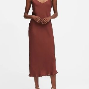Banana Republic satin red midi dress size 4